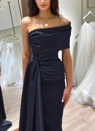 Women's Clothes And Apparel Sets Fashion-Forward Outfits Sheath/Column Dark Navy One Shoulder Satin Prom Dresses      S6804