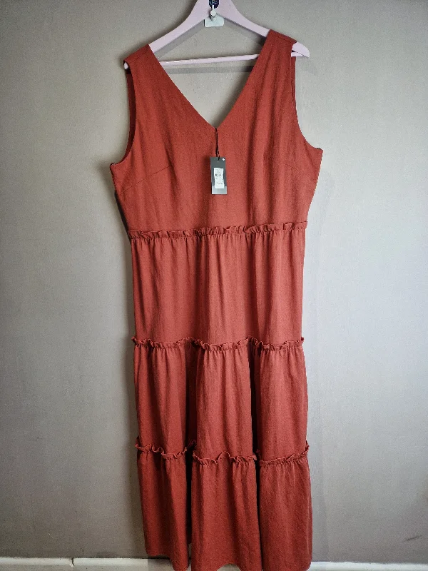 Modern Women's Attire Hot Picks Primark tiered terracotta maxi dress - size 20