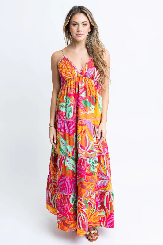 Women's Athleisure Apparel Chic Style, Always In Vogue Tropical Halter Tier Maxi Dress