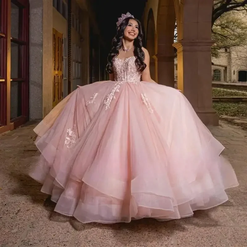 Vintage-Inspired Women's Clothes Seasonal Style Discounts Pink Princess Quinceanera Dresses Off Shoulder Lace Appliques Tull Ball Gown Sweet 16 17 Birthday vestidos de 15 quinceañera