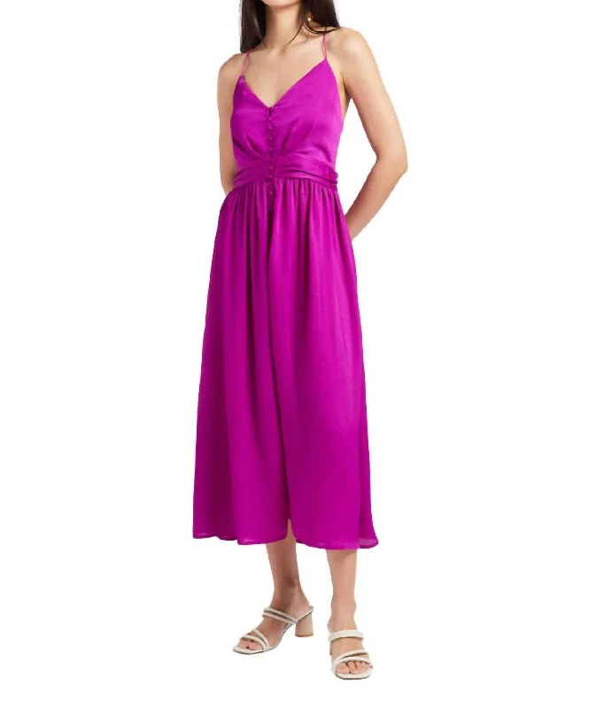 Women's Weekend Outfit Effortless Style, Endless Impact Crest Midi Dress In Violet