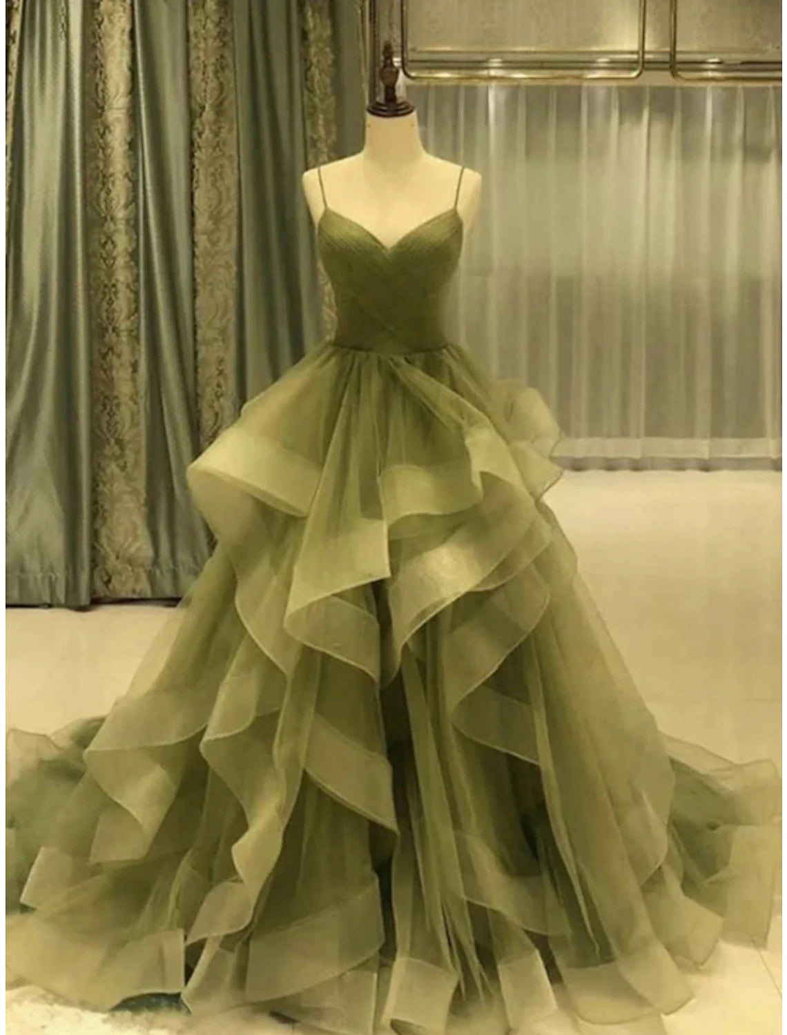 Women's Romantic Outfit Trendy Urban Attire A-Line Prom Dresses Elegant Dress Formal Court Train Red Green Dress Sleeveless Spaghetti Strap Tulle with Pleats Ruffles