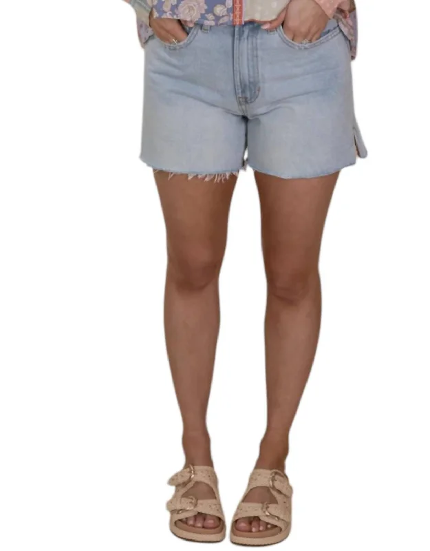 Women's Evening Clothing Sustainable Fashion Extravaganza Luna Denim Shorts In Light Wash