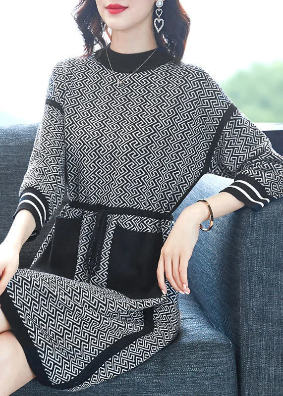 Women's Layered Outfit Elegant Style Beautiful Black O-Neck Print Drawstring Knit Sweater Dress Long Sleeve