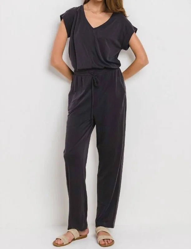 Classic Women's Clothing Styles Chic Style Kyla Jumpsuit In Black